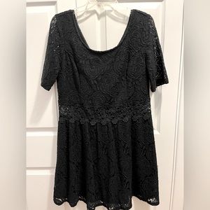 Black Dress, Size XL, Lace design, LIKE NEW